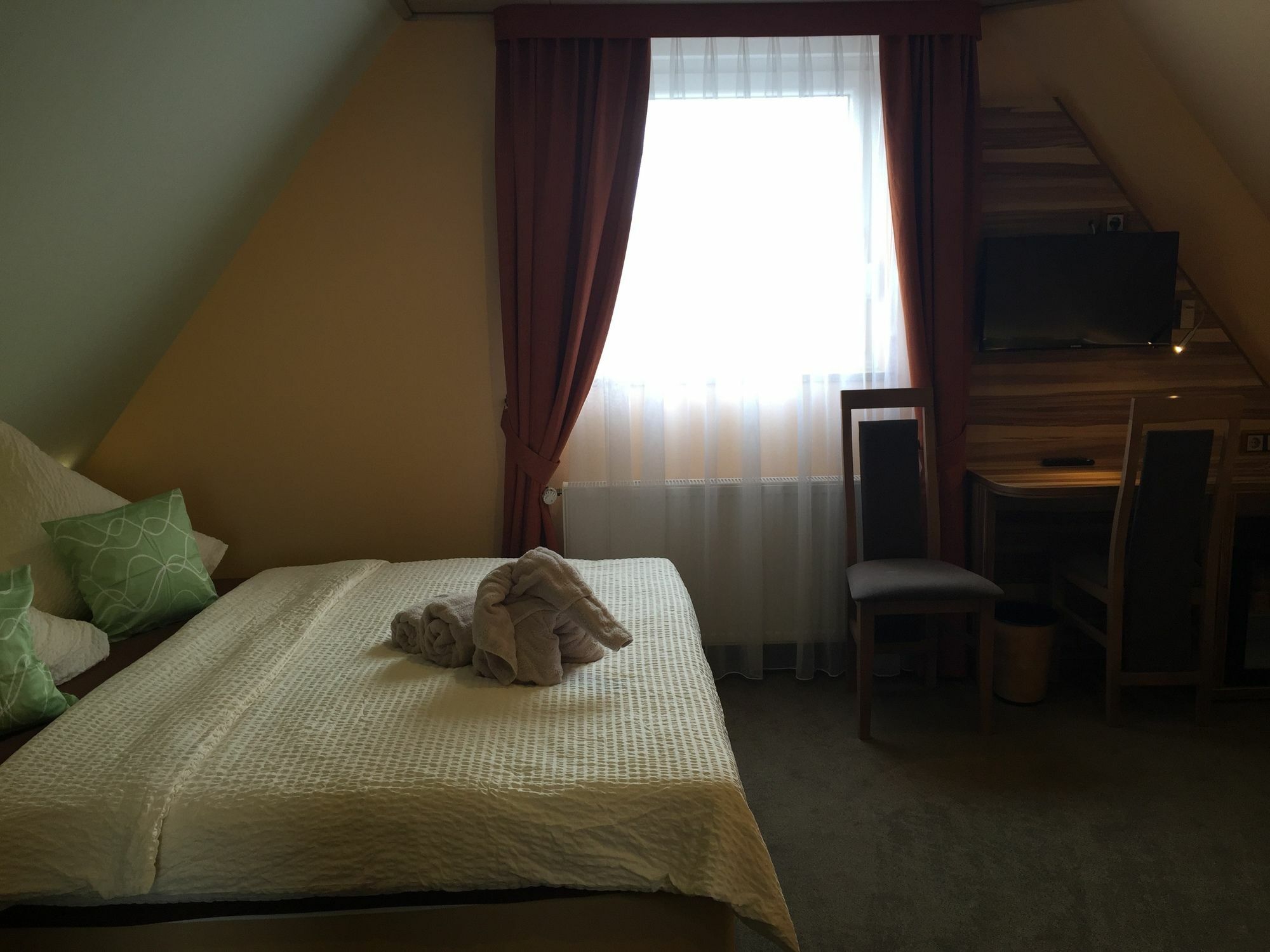Hotel Meereswoge Куксхавен Екстериор снимка