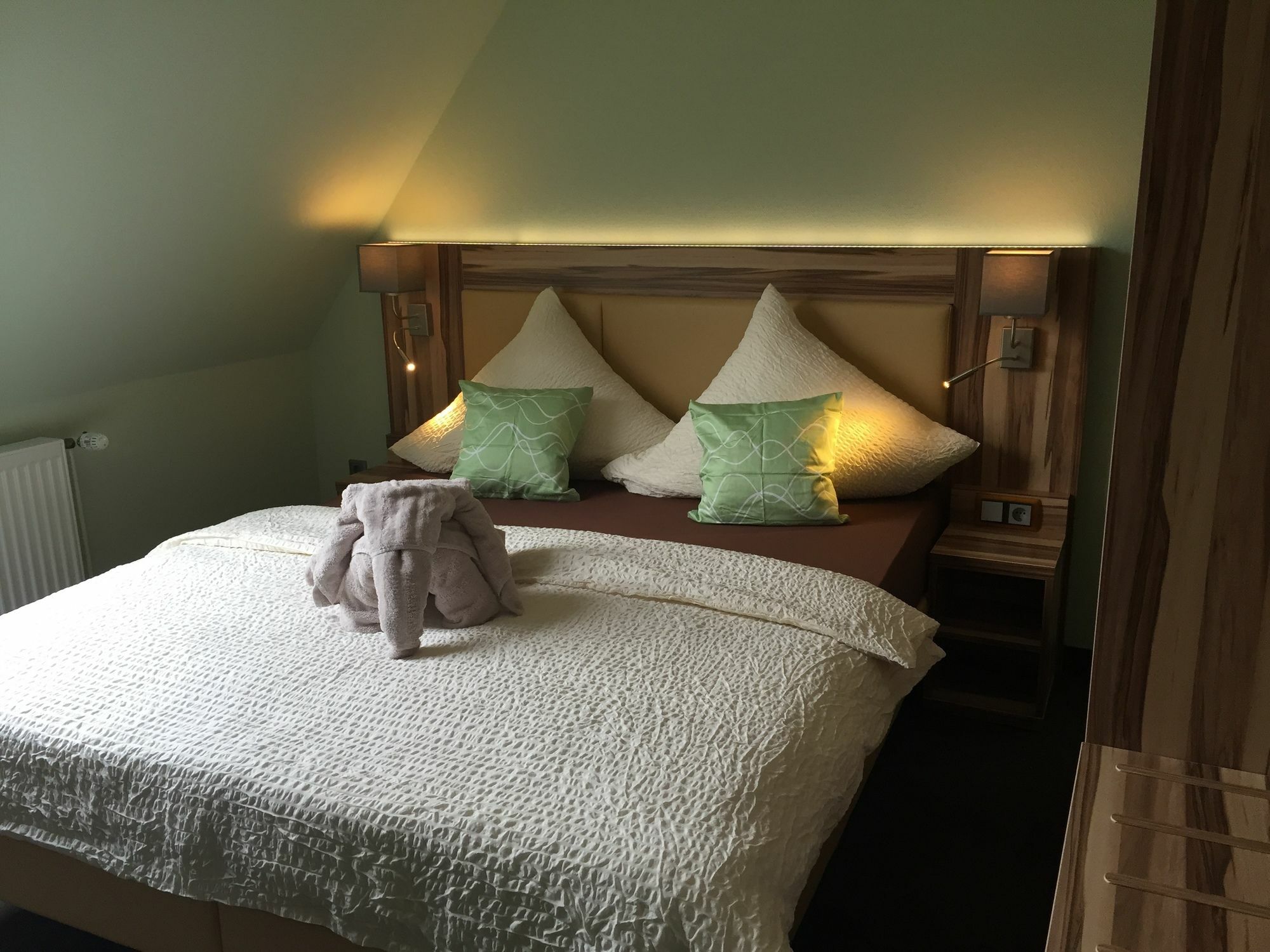 Hotel Meereswoge Куксхавен Екстериор снимка